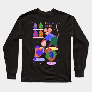 Cute mouse decorating easter eggs for cute birds, version 4 Long Sleeve T-Shirt